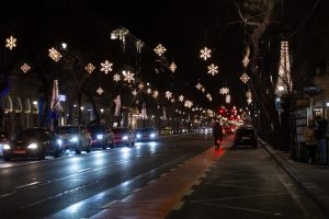 Karácsonyi díszítő világítás Budapesten