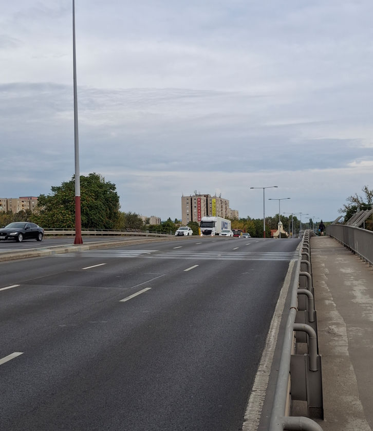 Ajánlatkérés BBDK009 Budapesten közvilágítási hálózat rekonstrukciójának tervezésére